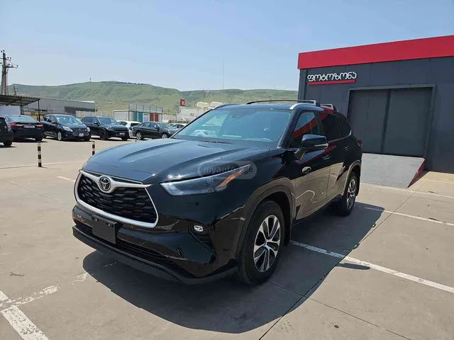 Toyota Toyota Highlander — миниатюра 1