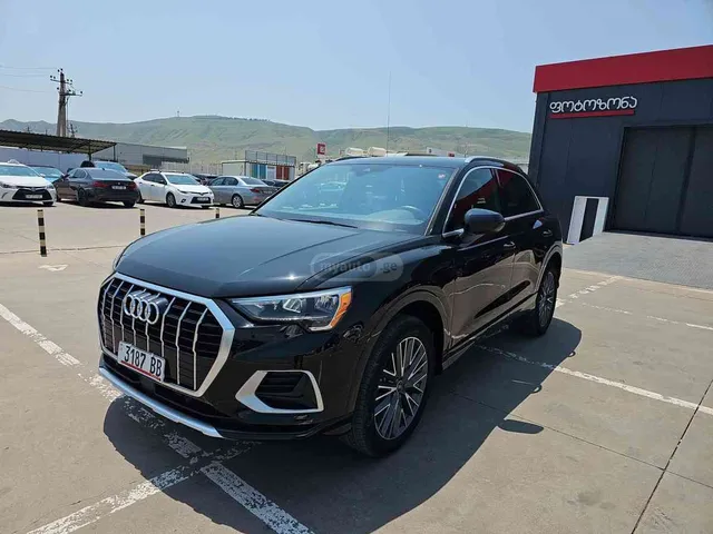 Audi Audi Q5 — миниатюра 1