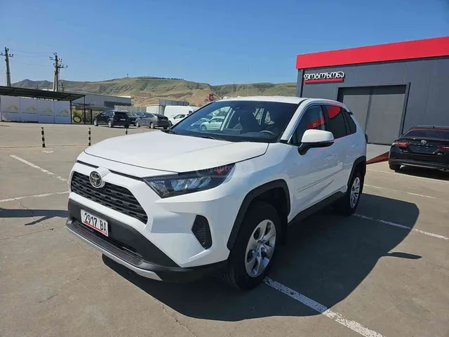 Toyota Toyota RAV4 — миниатюра 1