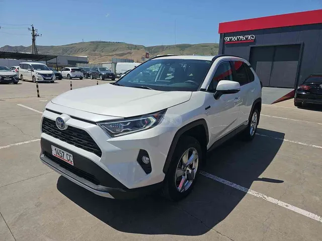 Toyota Toyota RAV4 — миниатюра 1
