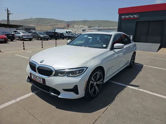 BMW Bmw 330 — миниатюра 1