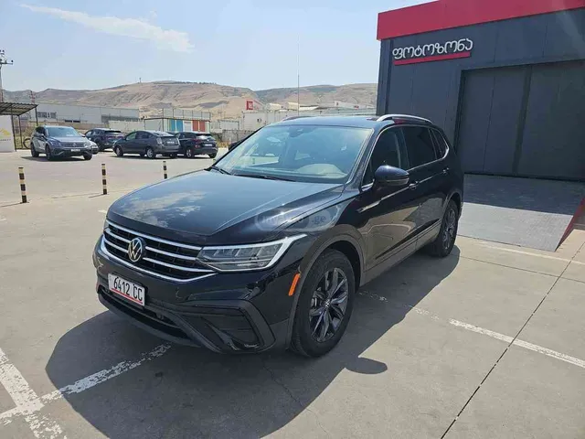 Volkswagen Volkswagen Tiguan — миниатюра 1