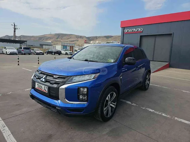 Mitsubishi Mitsubishi Outlander — миниатюра 1