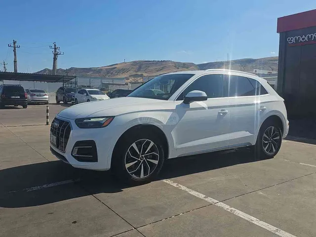 Audi Audi Q5 — миниатюра 1
