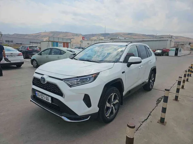 Toyota Toyota RAV4 — миниатюра 1
