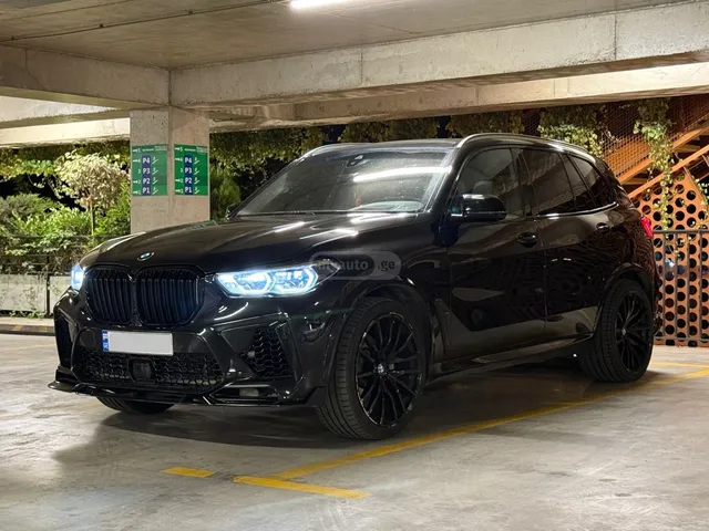 BMW xDrive40i 4dr All-Wheel Drive — миниатюра 1