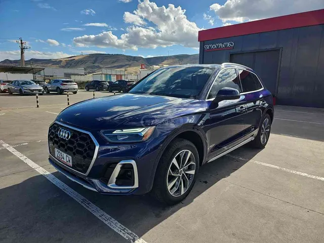 Audi Audi Q5 | SUV — миниатюра 1