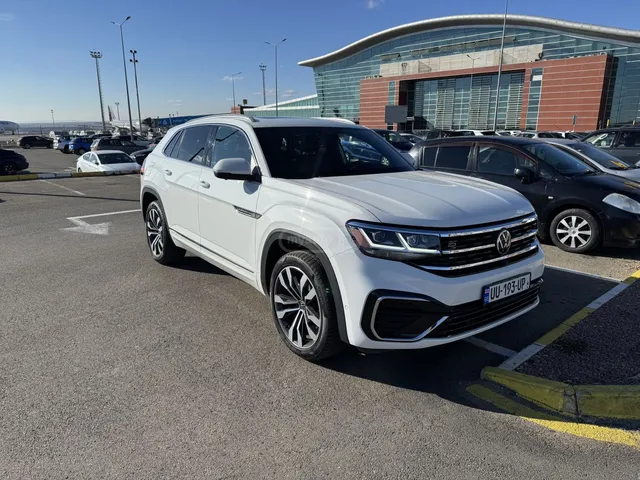 Volkswagen R LINE — миниатюра 1