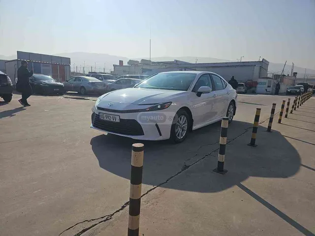 Toyota Toyota Camry — миниатюра 1