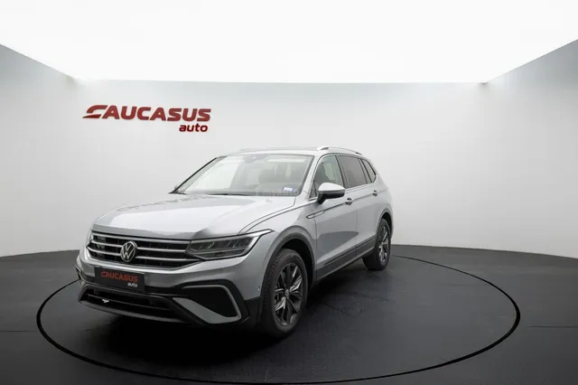 Volkswagen Volkswagen Tiguan — миниатюра 1