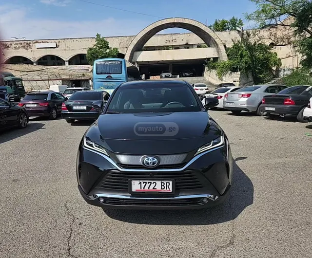 Toyota Limited — миниатюра 1