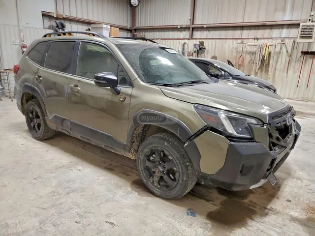 Subaru Wilderness 4dr All-Wheel Drive — миниатюра 1