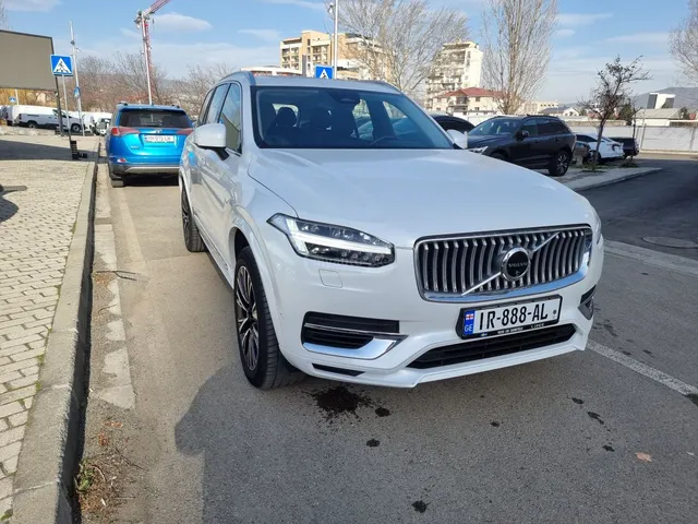 Volvo Plug In — миниатюра 1