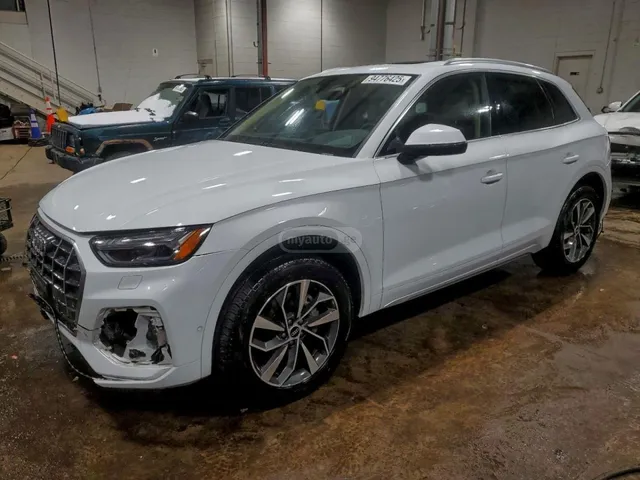 Audi 45 Premium 4dr All-Wheel Drive — миниатюра 1