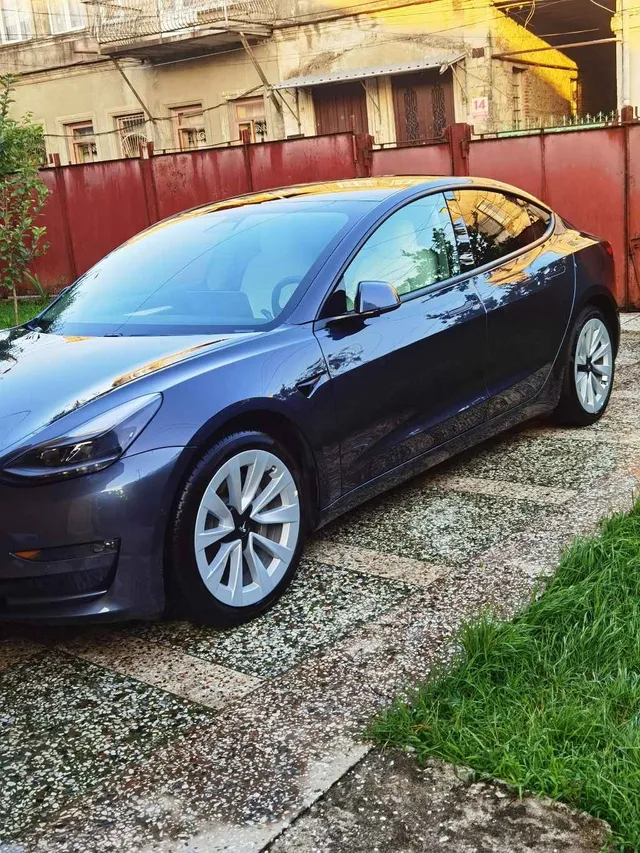 Tesla LONG RANGE — миниатюра 1