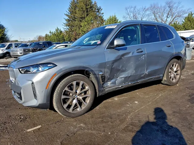 BMW xDrive40i 4dr All Wheel Drive — миниатюра 1