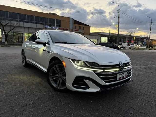 Volkswagen R-LINE — миниатюра 1