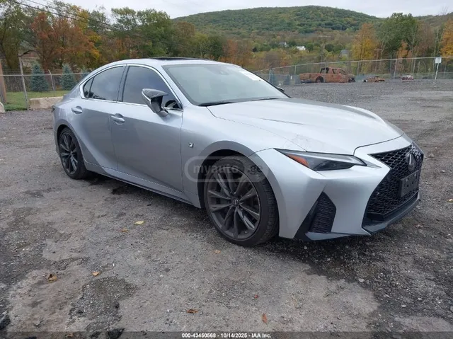 Lexus F SPORT — миниатюра 1