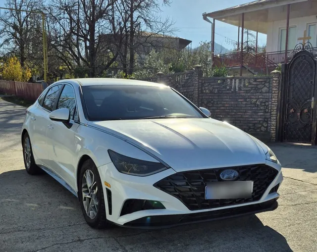 Hyundai SEL 4dr Sedan Automatic — миниатюра 1