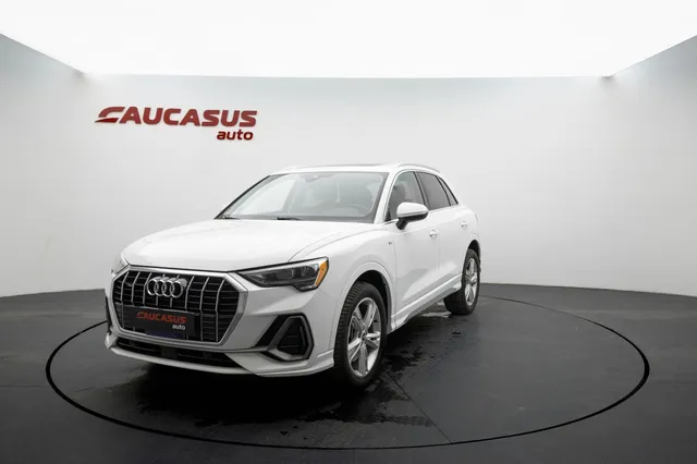 Audi Audi Q3