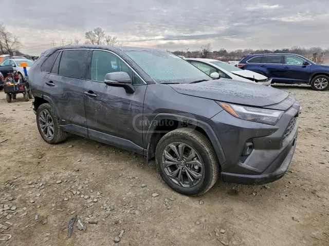 Toyota XLE — миниатюра 1