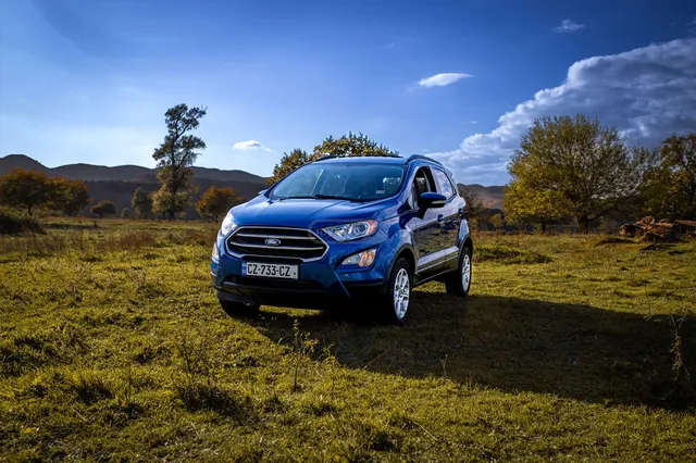 Ford SES 4x4 Sport Utility Automati — миниатюра 1