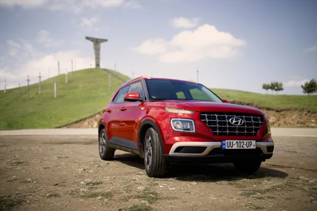 Hyundai SEL 4dr Front-Wheel Drive CVT — миниатюра 1