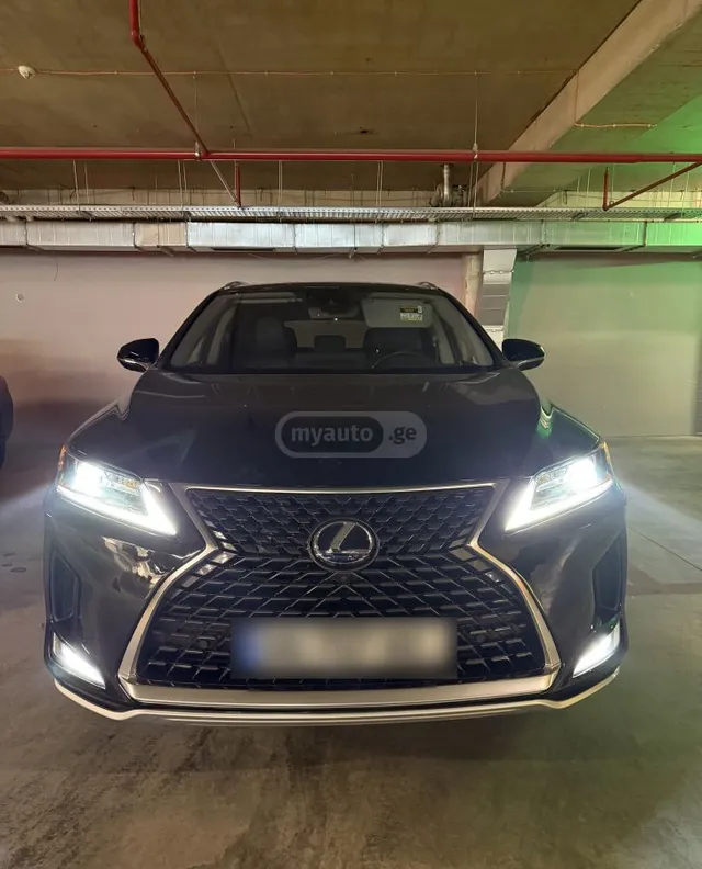 Lexus Luxury 4dr All-Wheel Drive CVT — миниатюра 1