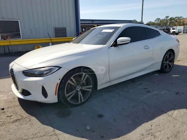 BMW i 4dr Rear Wheel Drive Hatchba — миниатюра 1