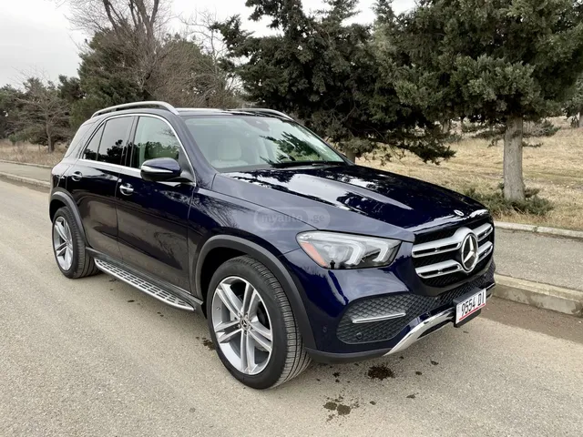 Mercedes-Benz 4 Matic — миниатюра 1