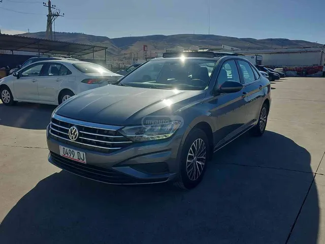 Volkswagen Volkswagen Jetta — миниатюра 1