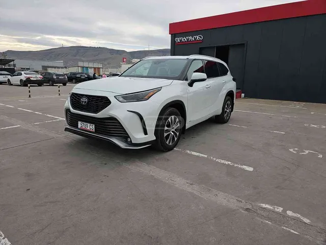 Toyota Toyota Highlander — миниатюра 1