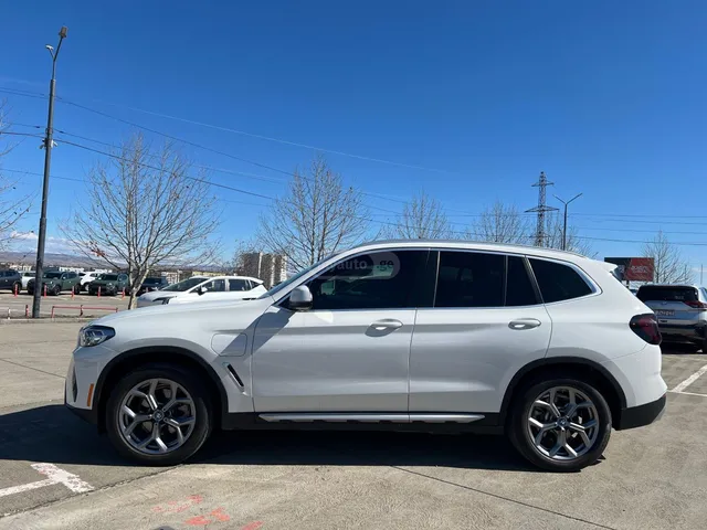 BMW Plugin hybrid — миниатюра 1