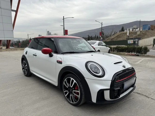 MINI John Cooper Works — миниатюра 1