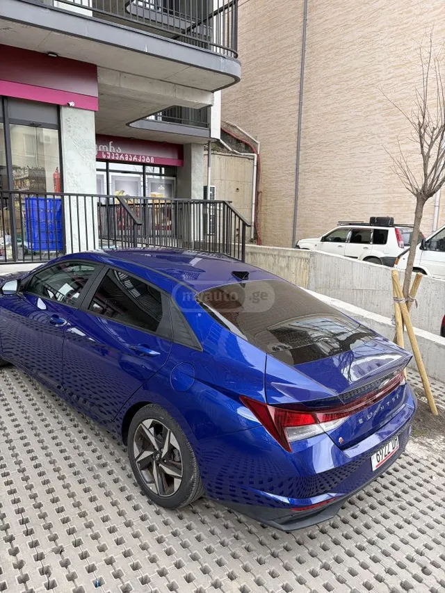 Hyundai SE 4dr Sedan CVT — миниатюра 1