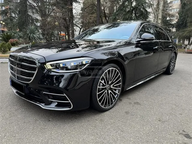 Mercedes-Benz Limousine Long — миниатюра 1