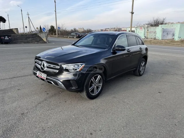 Mercedes-Benz Base GLC 300 4dr 4x2 Automatic — миниатюра 1