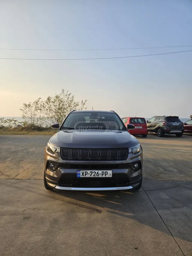 Jeep Limited 4dr 4x4 Automatic — миниатюра 1