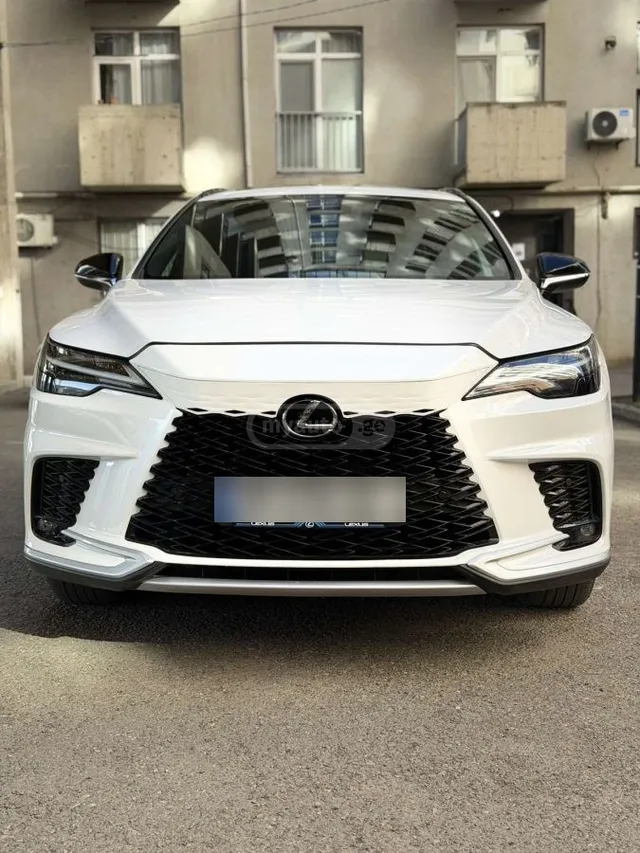 Lexus F SPORT Handling 4dr All-Wheel — миниатюра 1