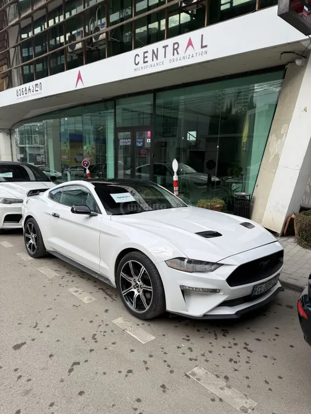 Ford EcoBoost Premium 2dr Convertib — миниатюра 1