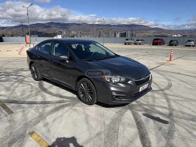 Subaru Base 4dr All-Wheel Drive Sedan — миниатюра 1