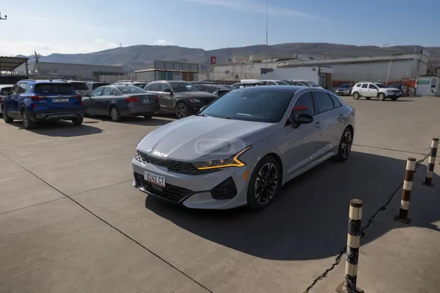 Kia Kia K5 — миниатюра 1