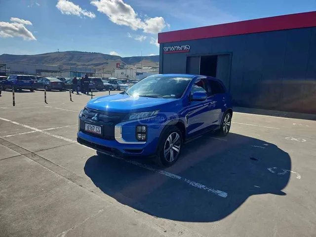 Mitsubishi Mitsubishi Outlander — миниатюра 1