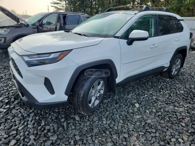 Toyota Xle — миниатюра 1