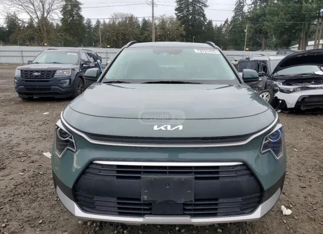 Kia EX — миниатюра 1