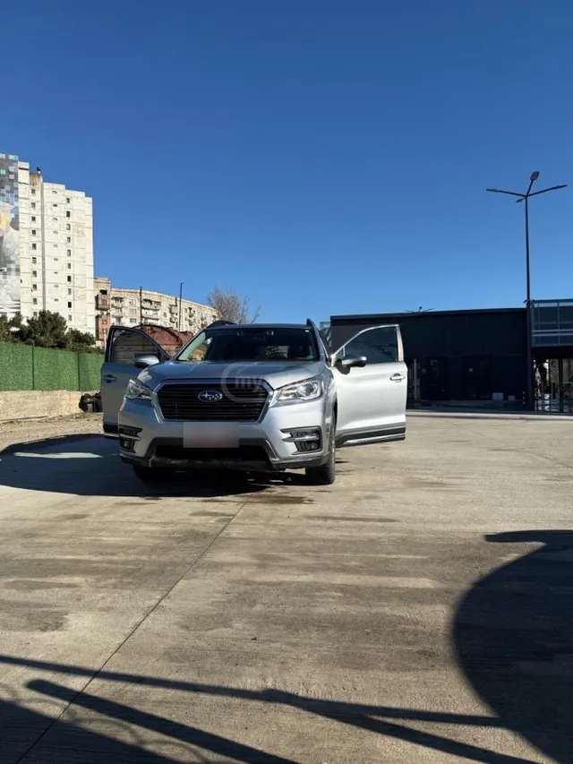 Subaru Limited All-Wheel Drive CVT — миниатюра 1