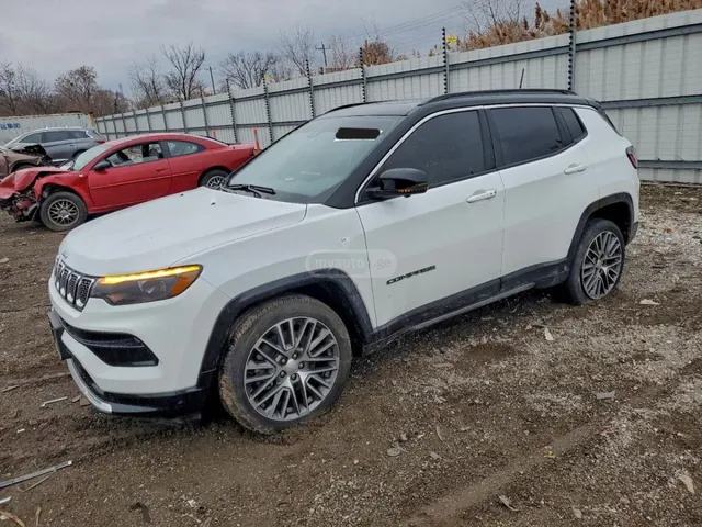 Jeep Limited 4dr 4x4 Automatic — миниатюра 1