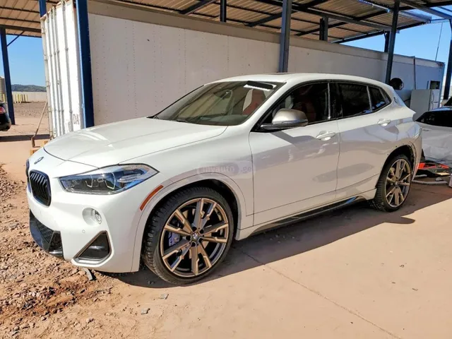 BMW M35i 4dr All-Wheel Drive Sport — миниатюра 1