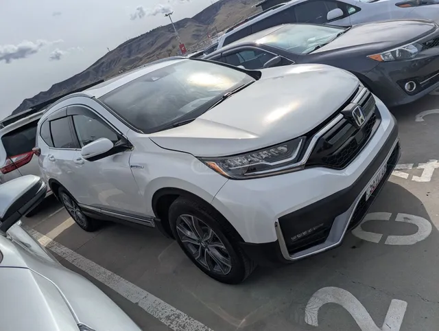 Honda Touring 4dr All-Wheel Drive CV — миниатюра 1