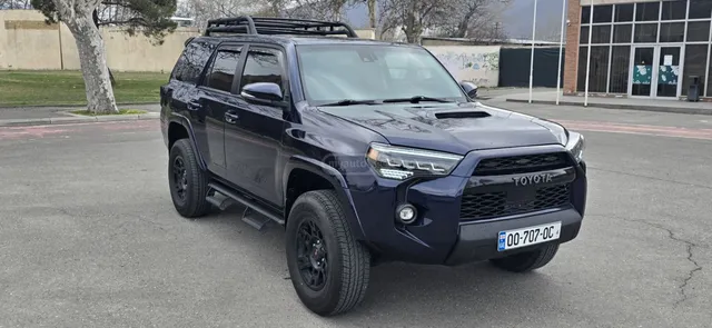 Toyota TRD Off Road Premium 4dr 4x4 A — миниатюра 1